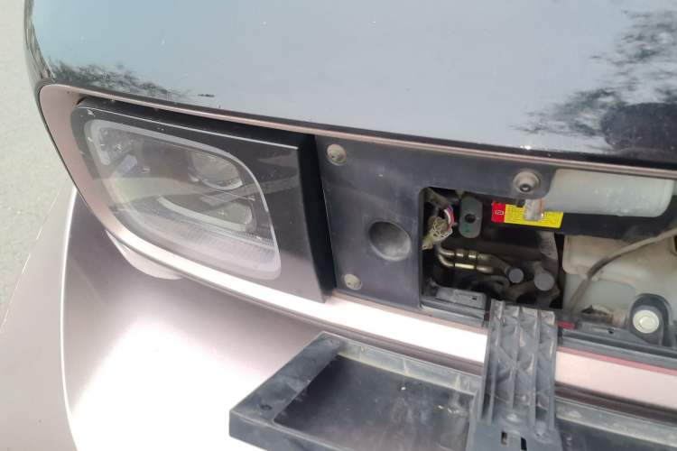 Used Baojun E300 2020 Starry Intelligence Edition Engine Bay Right