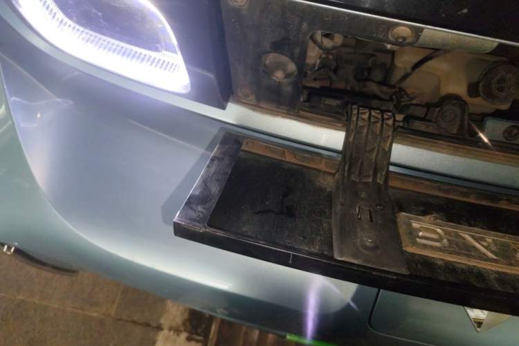 Used Baojun E300 2020 Starry Intelligence Edition Engine Bay Right