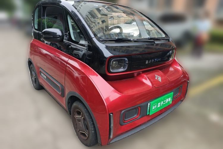 Used Baojun E300 2020 Starry Intelligence Edition Front Right 45 Deg