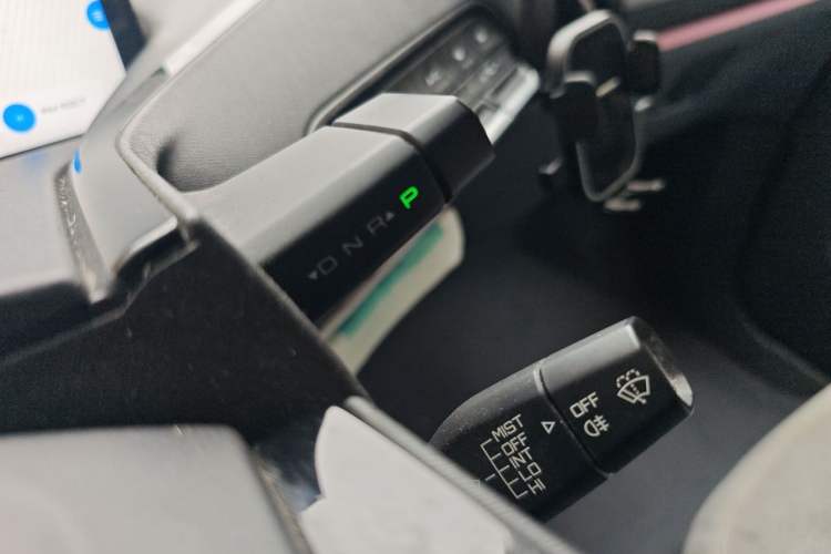 Used Baojun E300 2020 Starry Intelligence Edition Gear Lever