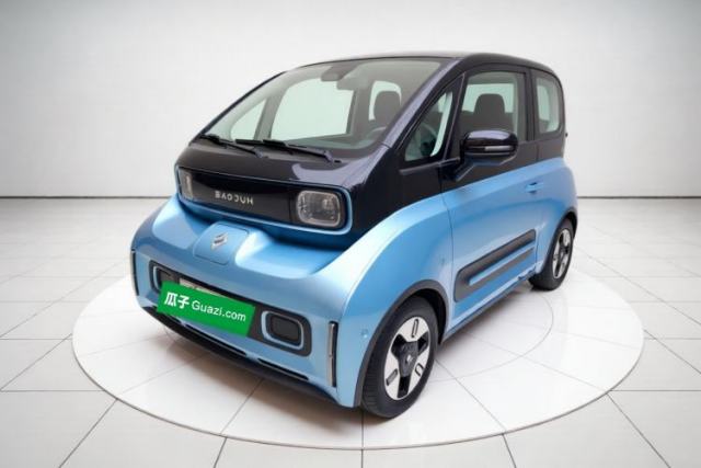 Ojetý Baojun E300 2020 Plus Interstellar Future Edition