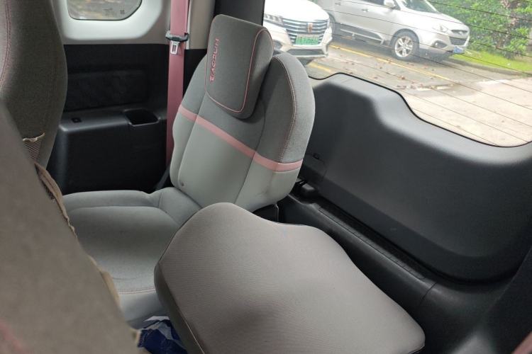 Used Baojun E300 2020 Starry Intelligence Edition Left Rear Seat