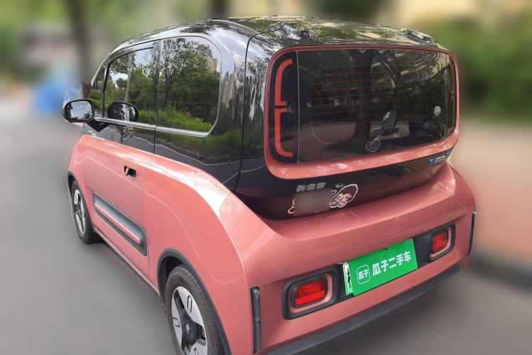Used Baojun E300 2020 Plus Interstellar Future Edition Rear Left 45 Deg