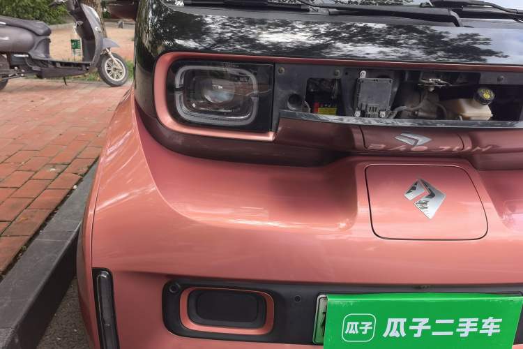 Used Baojun E300 2020 Plus Interstellar Future Edition Right Front Headlight