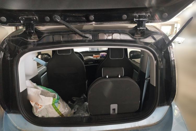Used Baojun E300 2020 Starry Intelligence Edition Trunk