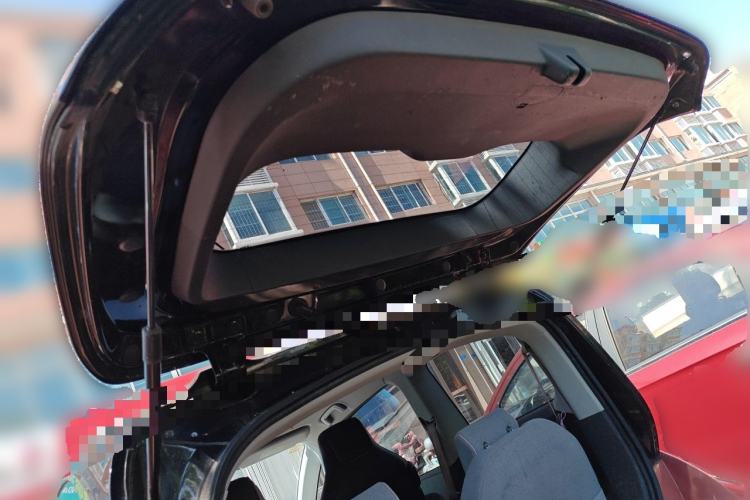 Used Baojun E300 2020 Plus Interstellar Future Edition Trunk