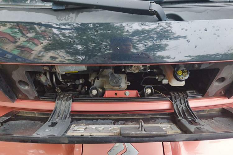 Used Baojun E300 2020 Plus Interstellar Smart Edition Engine Bay