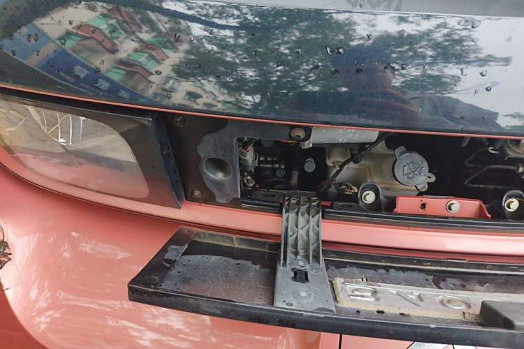 Used Baojun E300 2020 Plus Interstellar Smart Edition Engine Bay Right