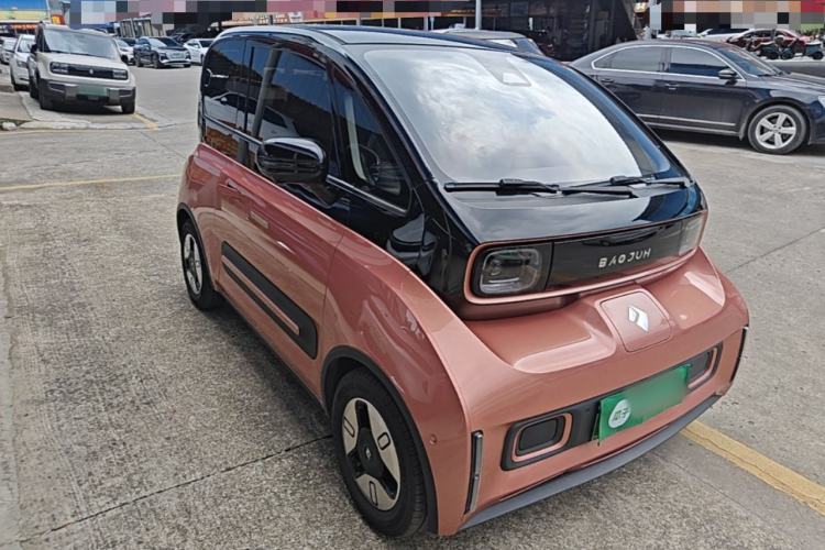 Used Baojun E300 2020 Plus Interstellar Future Edition Exterior 1