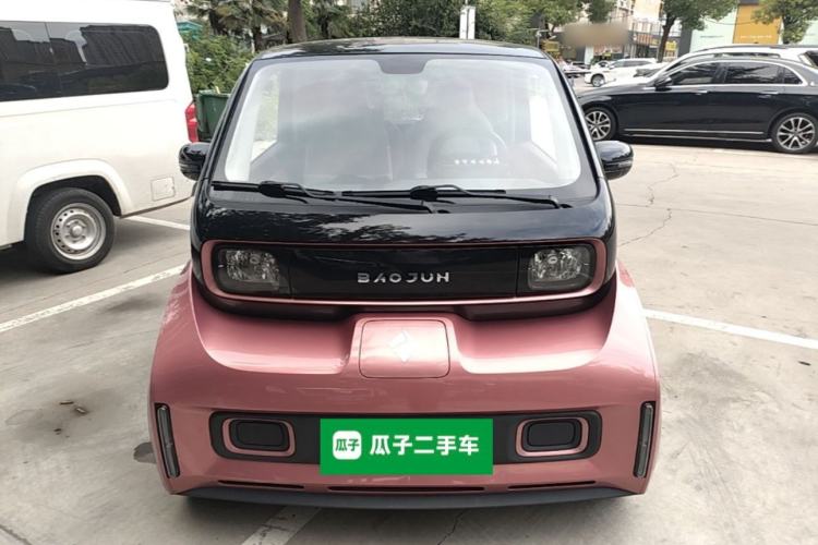 Used Baojun E300 2020 Plus Interstellar Smart Edition Front
