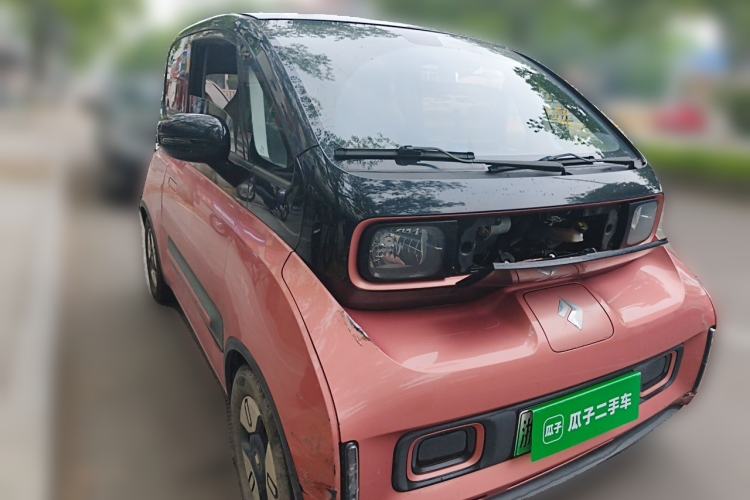 Used Baojun E300 2020 Plus Interstellar Smart Edition Front Right 45 Deg