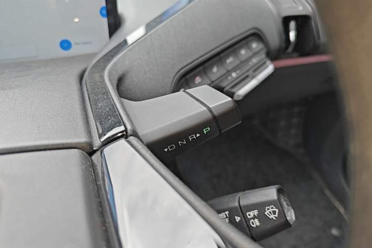 Used Baojun E300 2020 Plus Interstellar Future Edition Gear Lever
