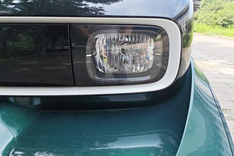 Used Baojun E300 2020 Star Travel Edition Left Front Headlight