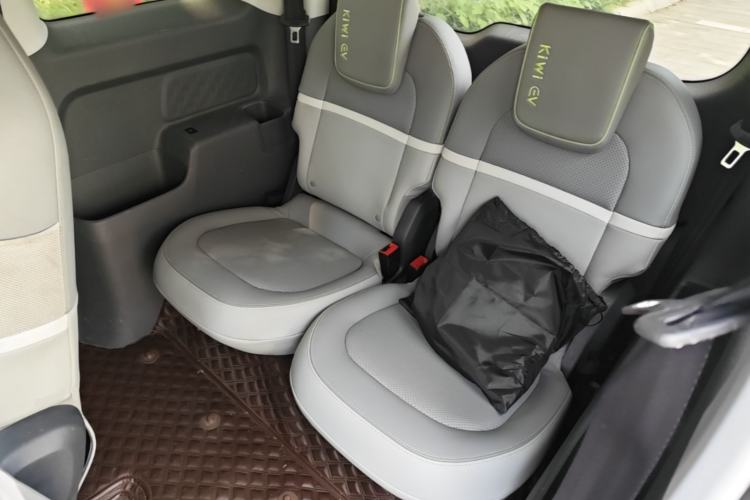 Used Baojun E300 2020 Star Travel Edition Left Rear Seat