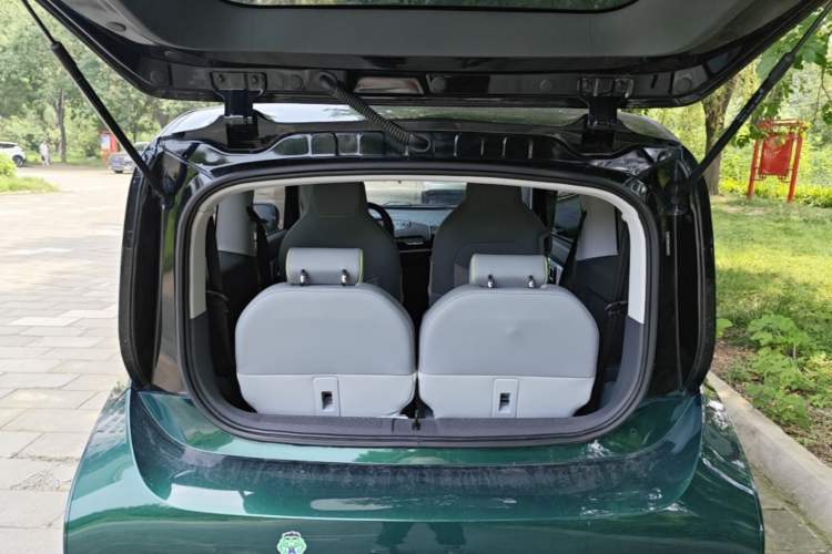 Used Baojun E300 2020 Star Travel Edition Trunk
