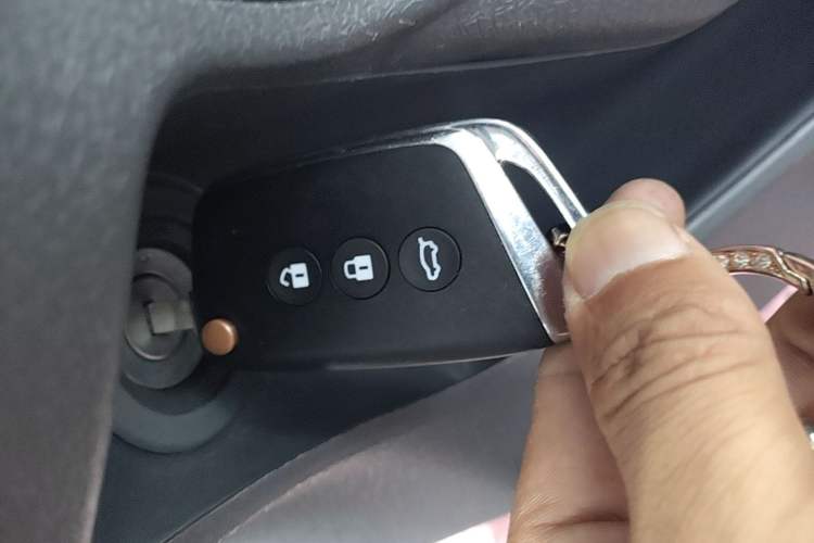 Used Baojun E300 2020 Plus Interstellar Smart Edition Interior 1