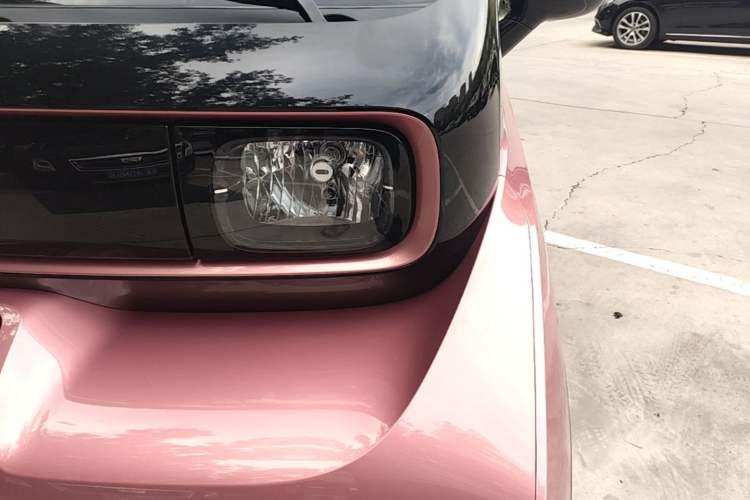 Used Baojun E300 2020 Plus Interstellar Smart Edition Left Front Headlight