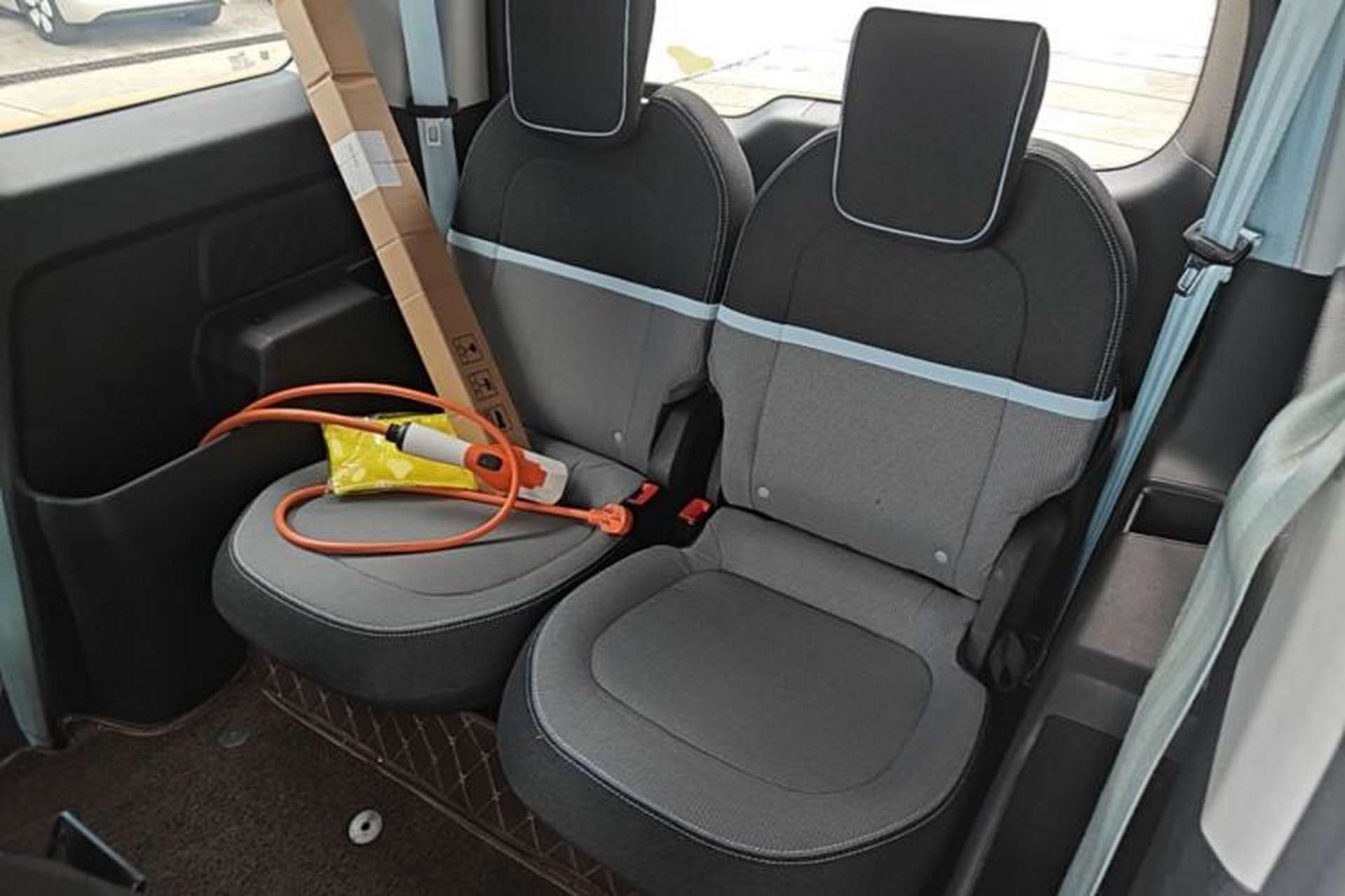Used Baojun E300 2020 Plus Starry Intelligence Edition Left Rear Seat