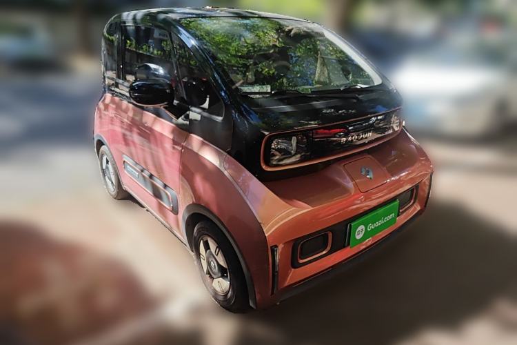 Used Baojun E300 2020 Star Travel Edition Exterior 2