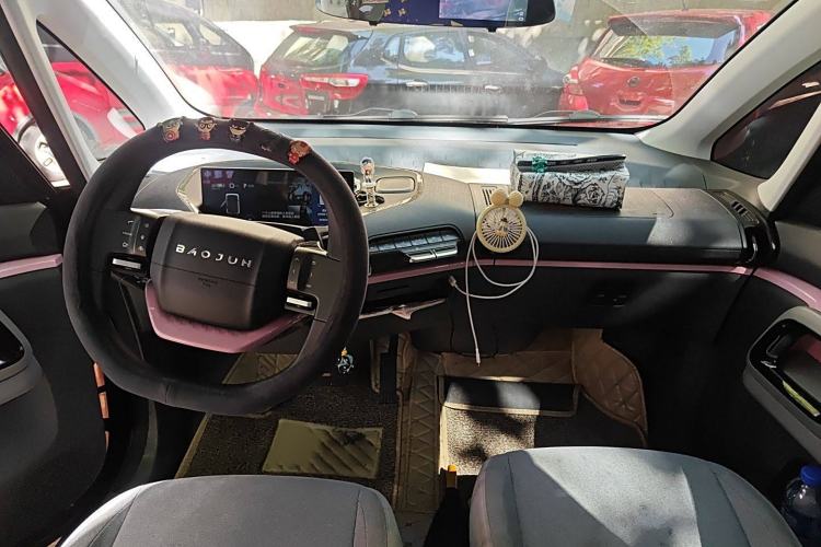 Used Baojun E300 2020 Star Travel Edition Interior 2