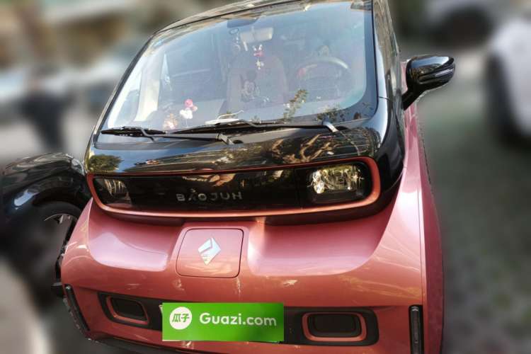 Used Baojun E300 2020 Plus Interstellar Smart Edition Front