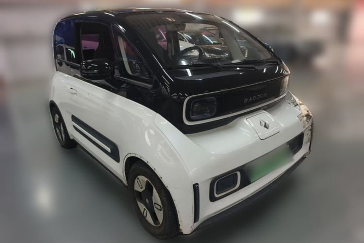 Used Baojun E300 2020 Plus Starry Intelligence Edition Front Right 45 Deg