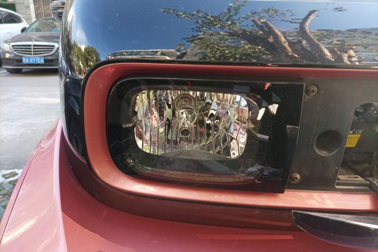 Used Baojun E300 2020 Plus Interstellar Smart Edition Right Front Headlight