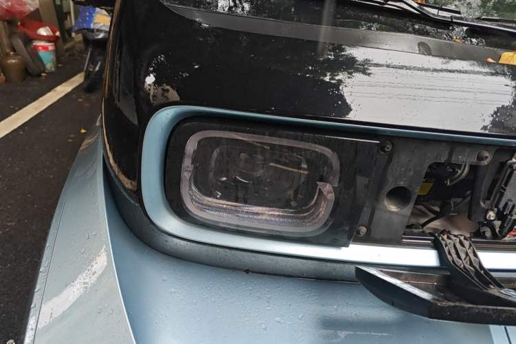 Used Baojun E300 2020 Interstellar Future Edition Right Front Headlight