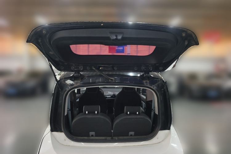 Used Baojun E300 2020 Plus Starry Intelligence Edition Trunk