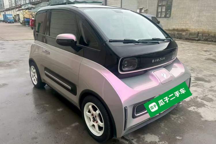 Used Baojun E300 2020 Plus Starry Intelligence Edition Exterior 2