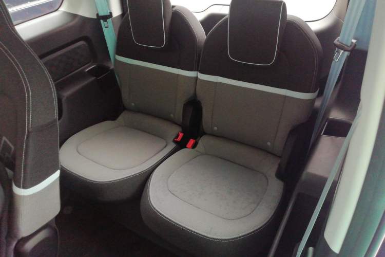 Used Baojun E300 2020 Plus Starry Intelligence Edition Interior 4