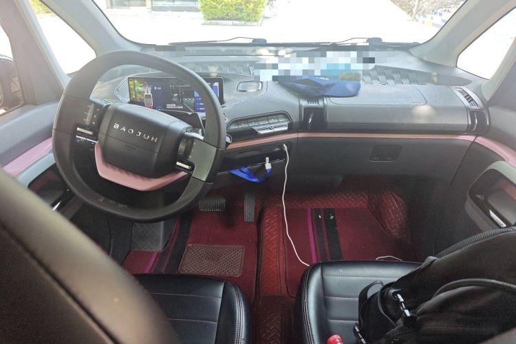 Used Baojun E300 2020 Star Travel Edition Center Console