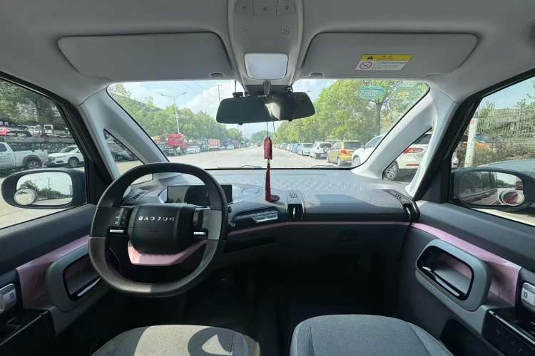 Used Baojun E300 2020 Star Travel Edition Center Console