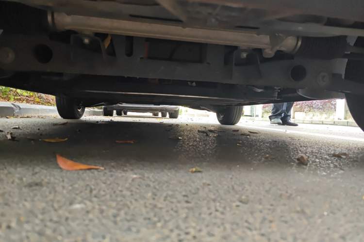 Used Baojun E300 2020 Star Travel Edition Chassis Front