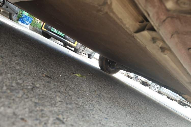 Used Baojun E300 2020 Plus Interstellar Smart Edition Chassis Front Left