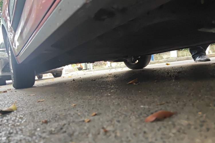 Used Baojun E300 2020 Star Travel Edition Chassis Front Right