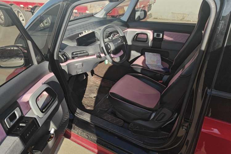 Used Baojun E300 2020 Plus Interstellar Smart Edition Driver Seat