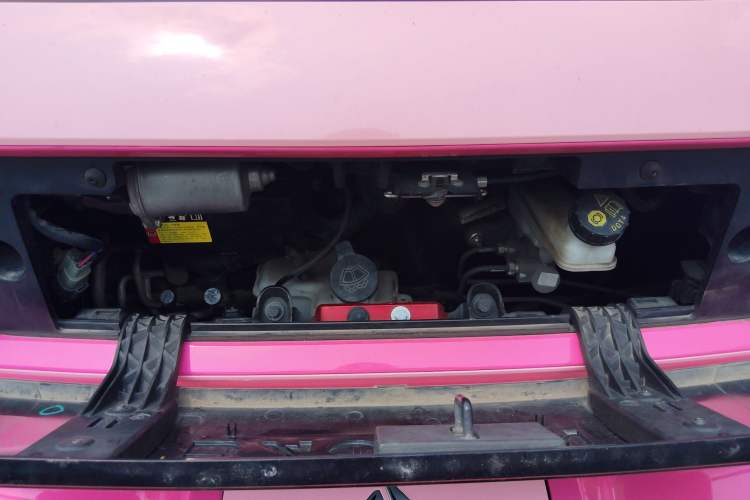 Used Baojun E300 2020 Star Travel Edition Engine Bay