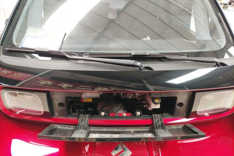 Used Baojun E300 2020 Starry Intelligence Edition Engine Bay