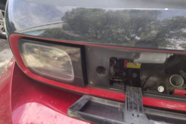 Used Baojun E300 2020 Starry Intelligence Edition Engine Bay Right