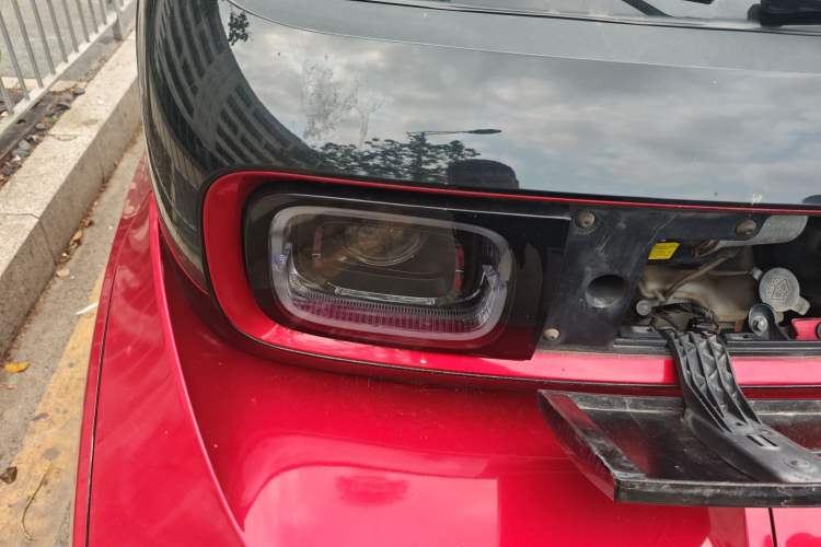 Used Baojun E300 2020 Starry Intelligence Edition Engine Bay Right