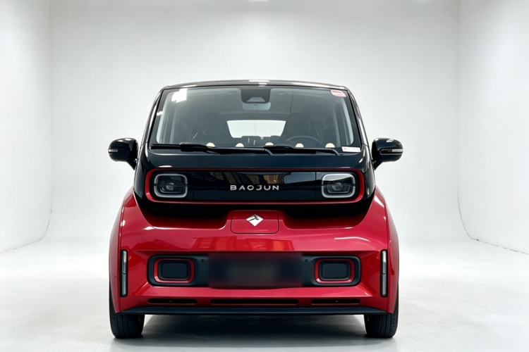 Used Baojun E300 2020 Plus Interstellar Future Edition Exterior 1