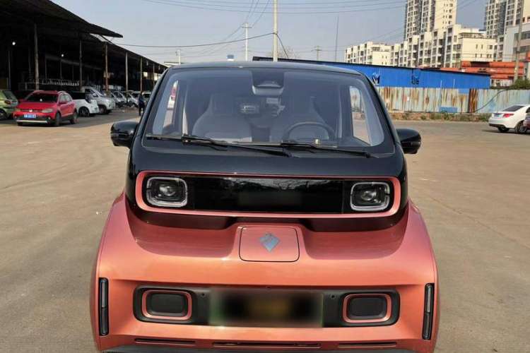 Used Baojun E300 2020 Interstellar Future Edition Exterior 1