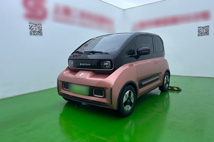 Used Baojun E300 2020 Plus Interstellar Smart Edition Exterior 1