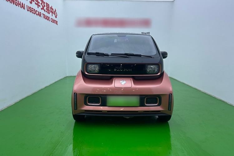 Used Baojun E300 2020 Plus Interstellar Smart Edition Exterior 2