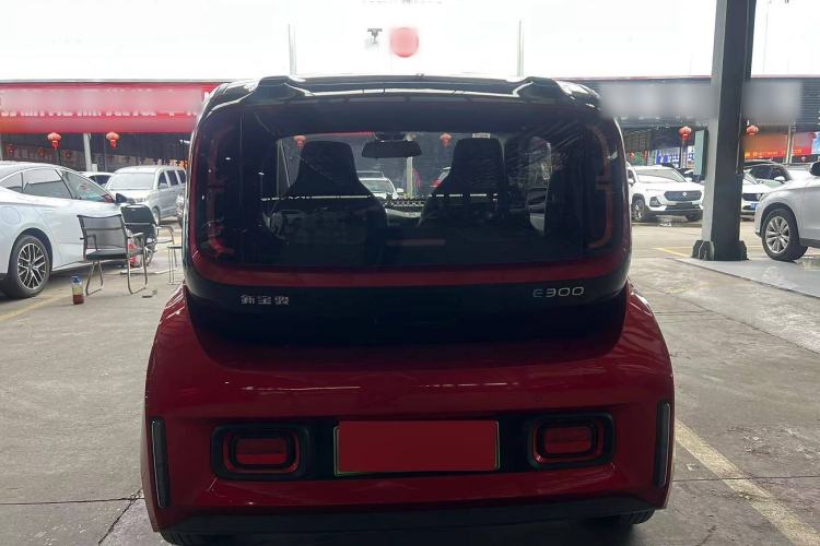 Used Baojun E300 2020 Star Travel Edition Exterior 3