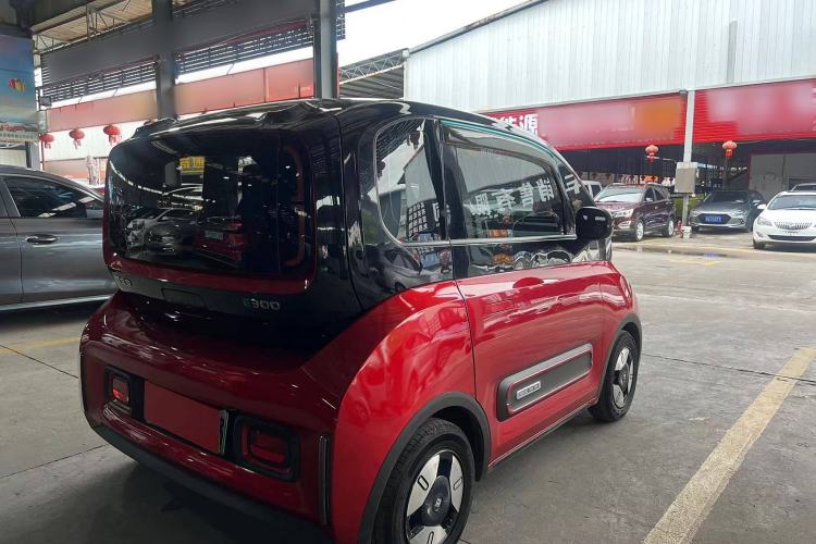 Used Baojun E300 2020 Star Travel Edition Exterior 4