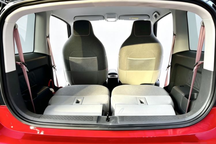 Used Baojun E300 2020 Plus Interstellar Future Edition Exterior 6