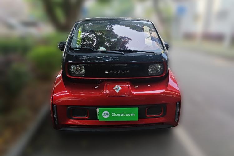 Used Baojun E300 2020 Star Travel Edition Front