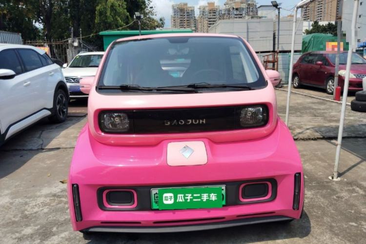 Used Baojun E300 2020 Star Travel Edition Front